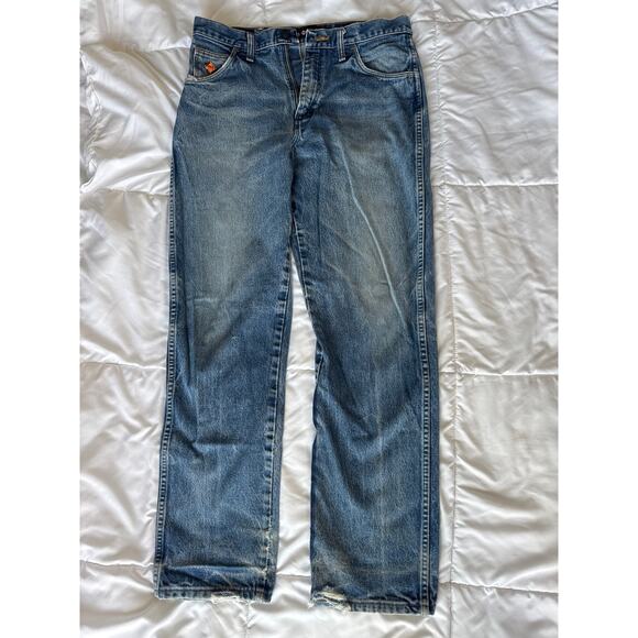 Wrangler FR31MWZ Flame Resistant Jeans Men’s 32x34 Relaxed Fit Workwear - Picture 1 of 8